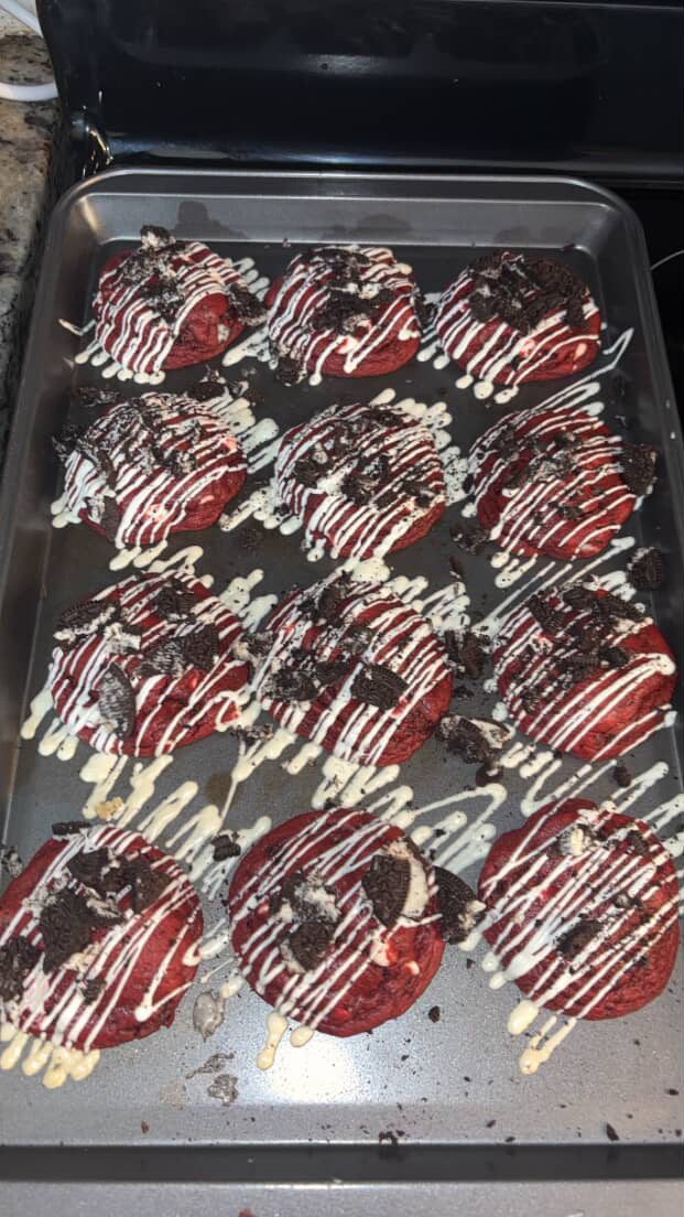 Red Velvet Oreo Cookie