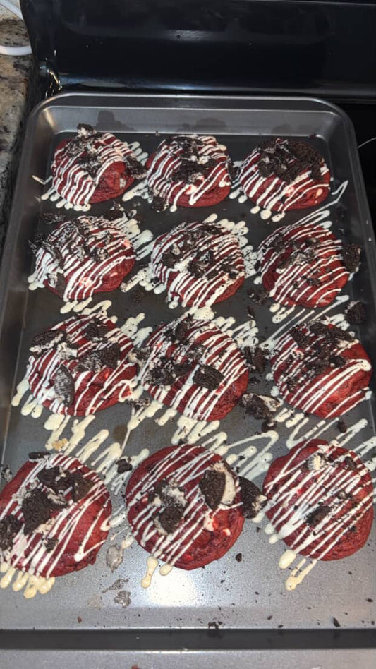 Red Velvet Oreo Cookie