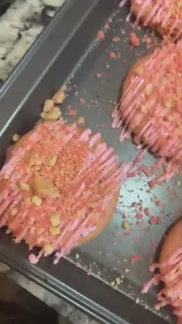 Strawberry Crunch Cookie