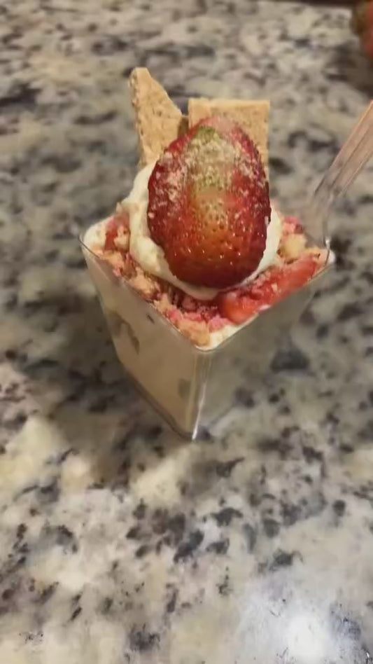 Strawberry Cheesecake Cups